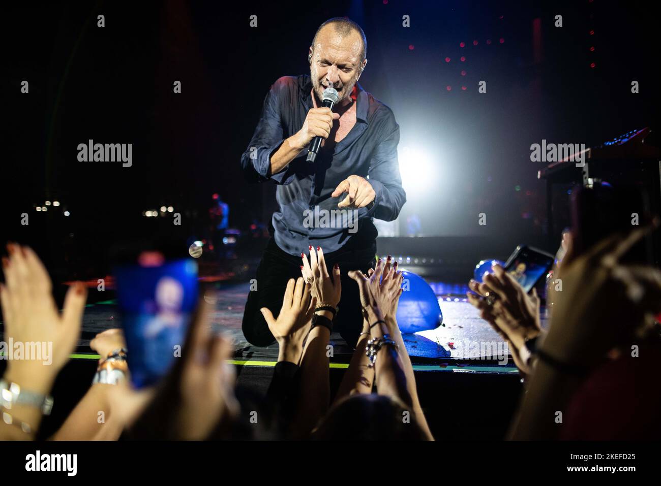 Palasele, Eboli (SA), Italy, November 11, 2022, Biagio Antonacci  during  Biagio Antonacci - Palco Centrale Tour - Italian singer Music Concert Stock Photo