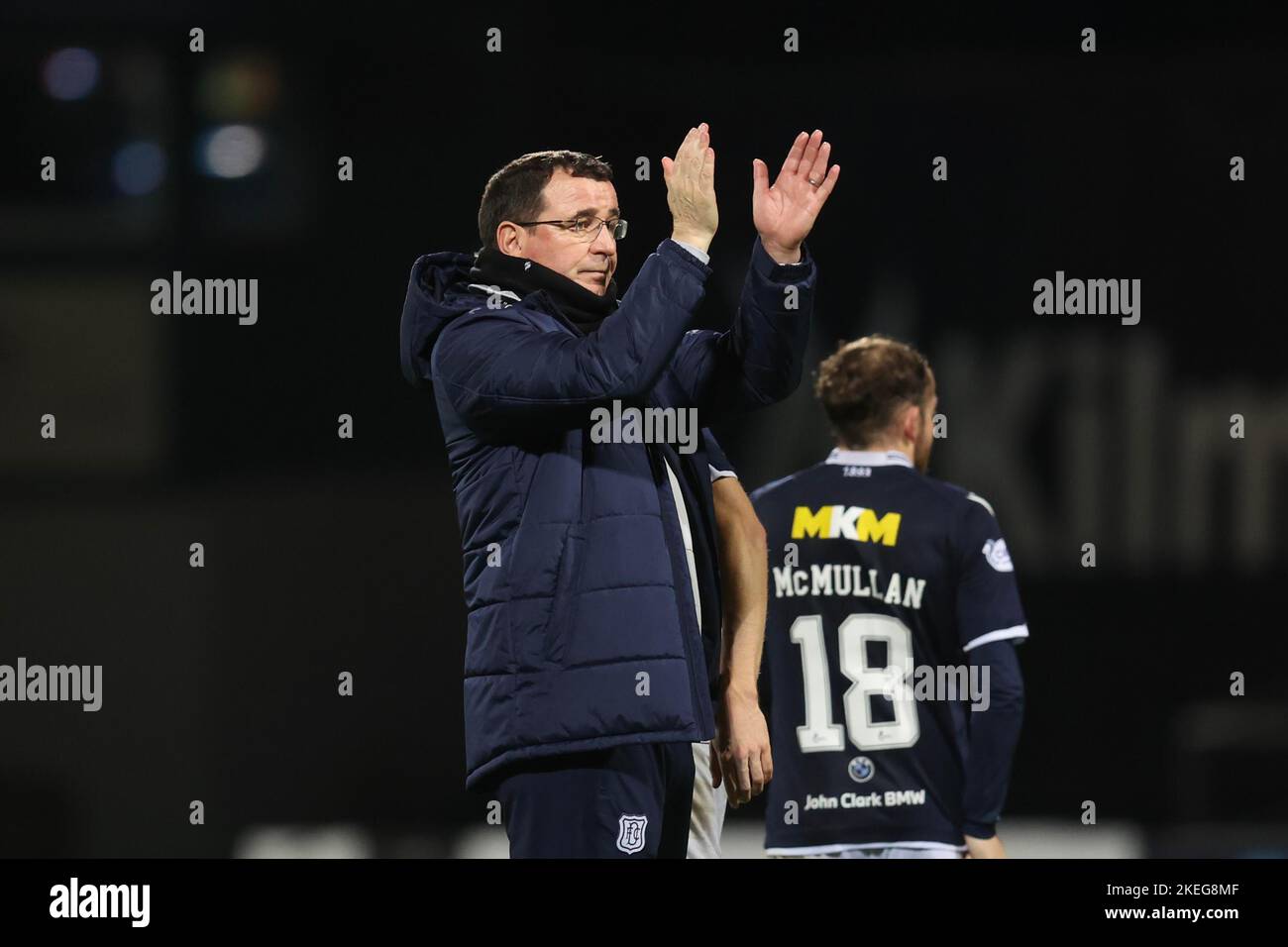 Dundee, Scotland, UK. 12th November 2022;  Dens Park, Dundee, Scotland: Scottish Championship football, Dundee versus Raith Rovers; Dundee manager Gary Bowyer applauds the fans at the end of the match Credit: Action Plus Sports Images/Alamy Live News Stock Photo