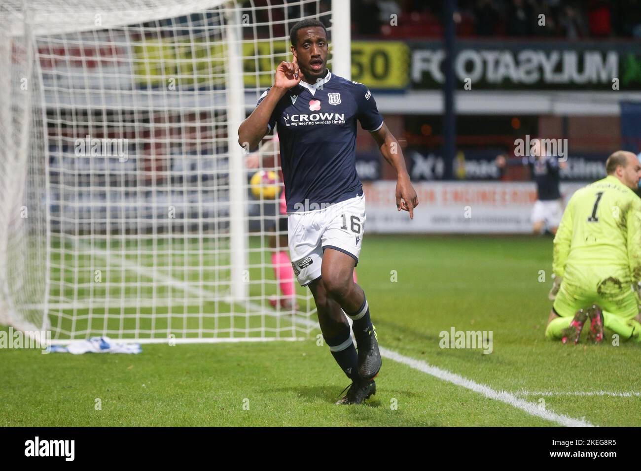 Dundee, Scotland, UK. 12th November 2022; Dens Park, Dundee, Scotland: Scottish Championship football, Dundee versus Raith Rovers; Zach Robinson of Dundee celebrates after scoring for 2-0 in the 54th minute Credit: Action Plus Sports Images/Alamy Live News Stock Photo