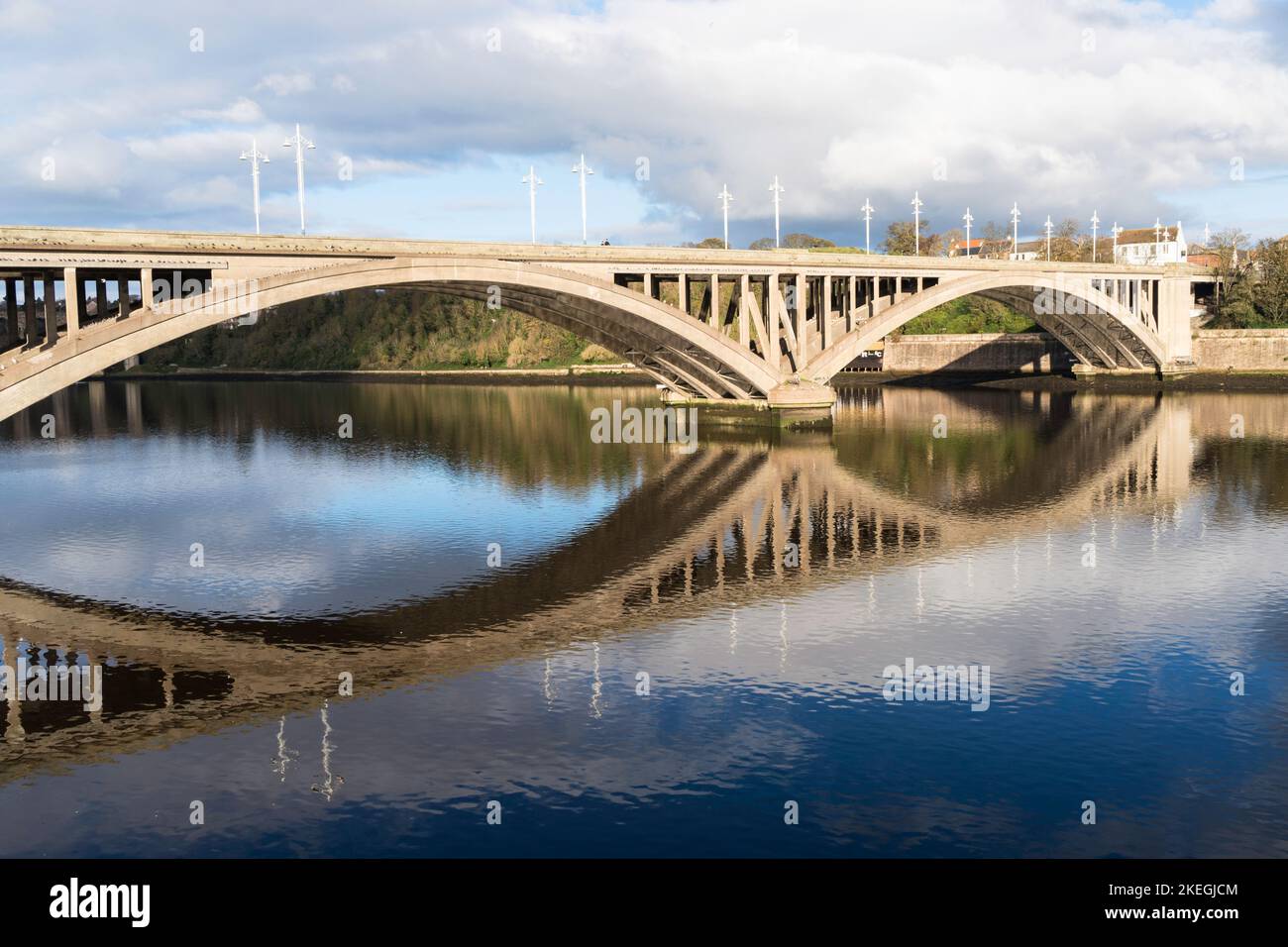 The Royal Tweed Bridge, reflected in the river Tweed, Berwick upon Tweed, Northumberland, England, UK Stock Photo