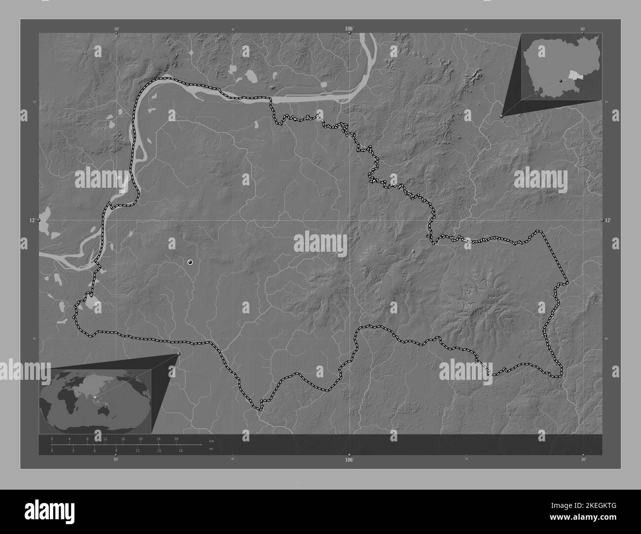 Tbong Khmum, province of Cambodia. Bilevel elevation map with lakes and