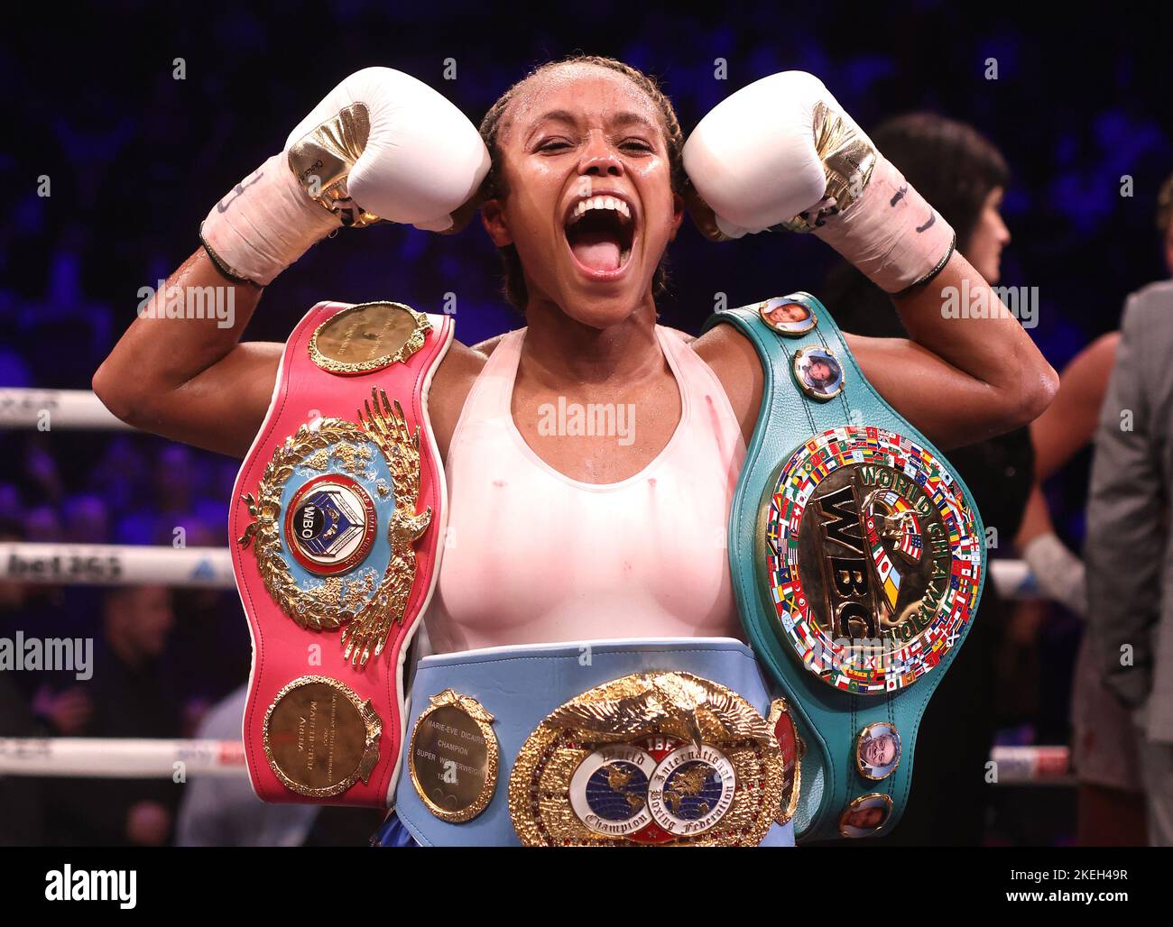 Natasha Jones celebrates victory against Marie-Eve Dicaire in the IBF, WBC and WBO super welter-weight bout at the AO Arena, Manchester. Issue date: Saturday November 12, 2022. Stock Photo