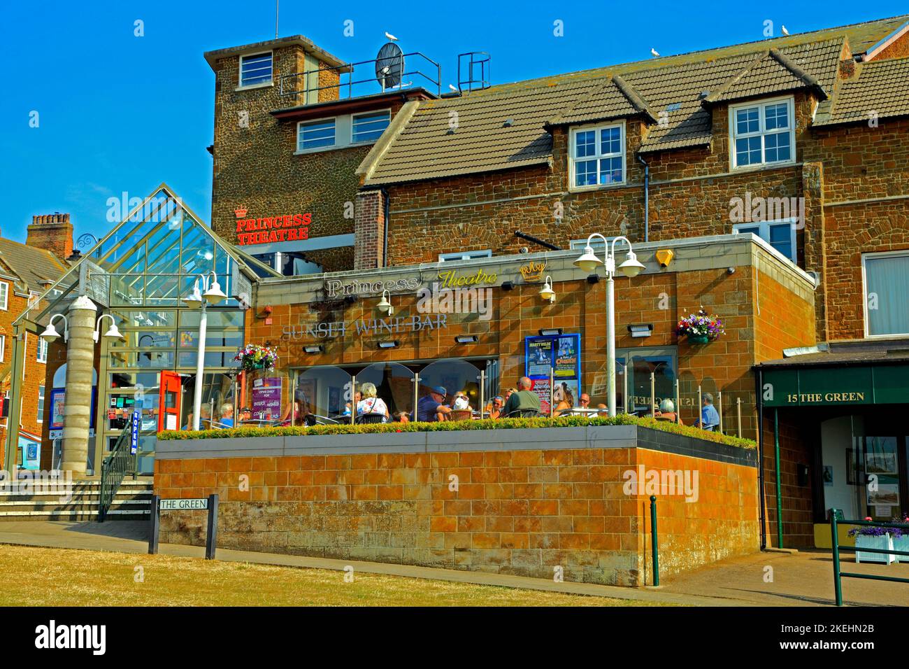 Princess Theatre, Sunset Wine Bar, Hunstanton, Norfolk, English seaside resort, England, UK Stock Photo