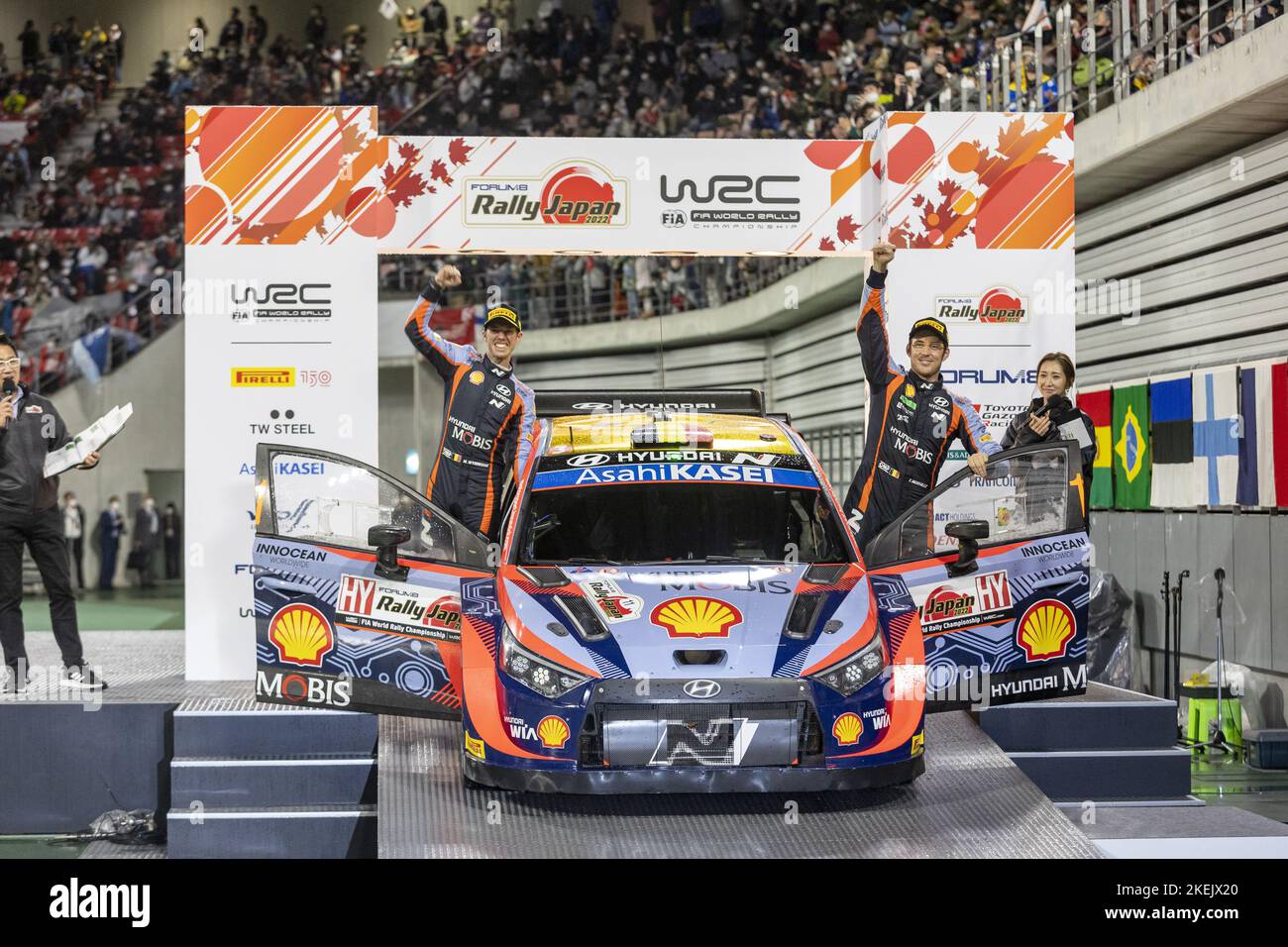 Car Shell Rall NEUVILLE Thierry (bel), Hyundai Shell Mobis World Rally Team, Hyundai ...