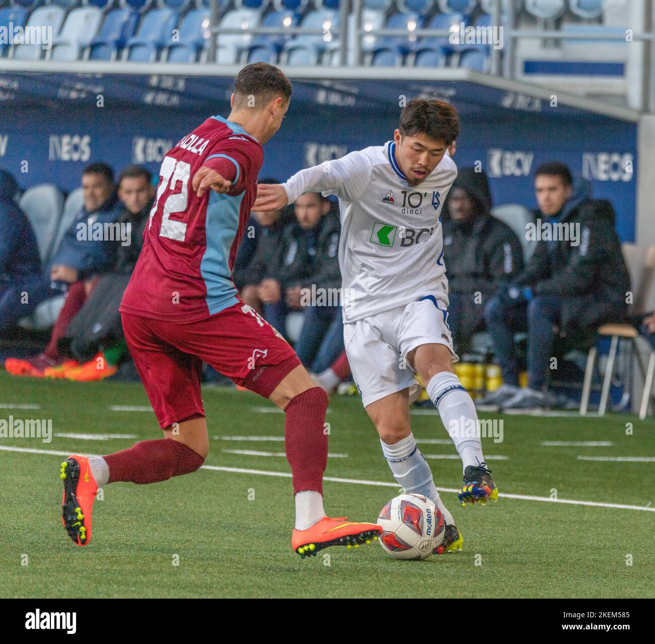 Lausanne Switzerland, 11/13/2022: Toichi Suzuki  (Middle) of Fc Lausanne-Sport (28) is in action during 16th day of the Challenge League 2022-2023. The Challenge League 2022-20223, took place at the Tuiliere stadium in Lausanne between Fc Lausanne-Sport and AC Bellinzona. Credit: Eric Dubost/Alamy Live News Stock Photo