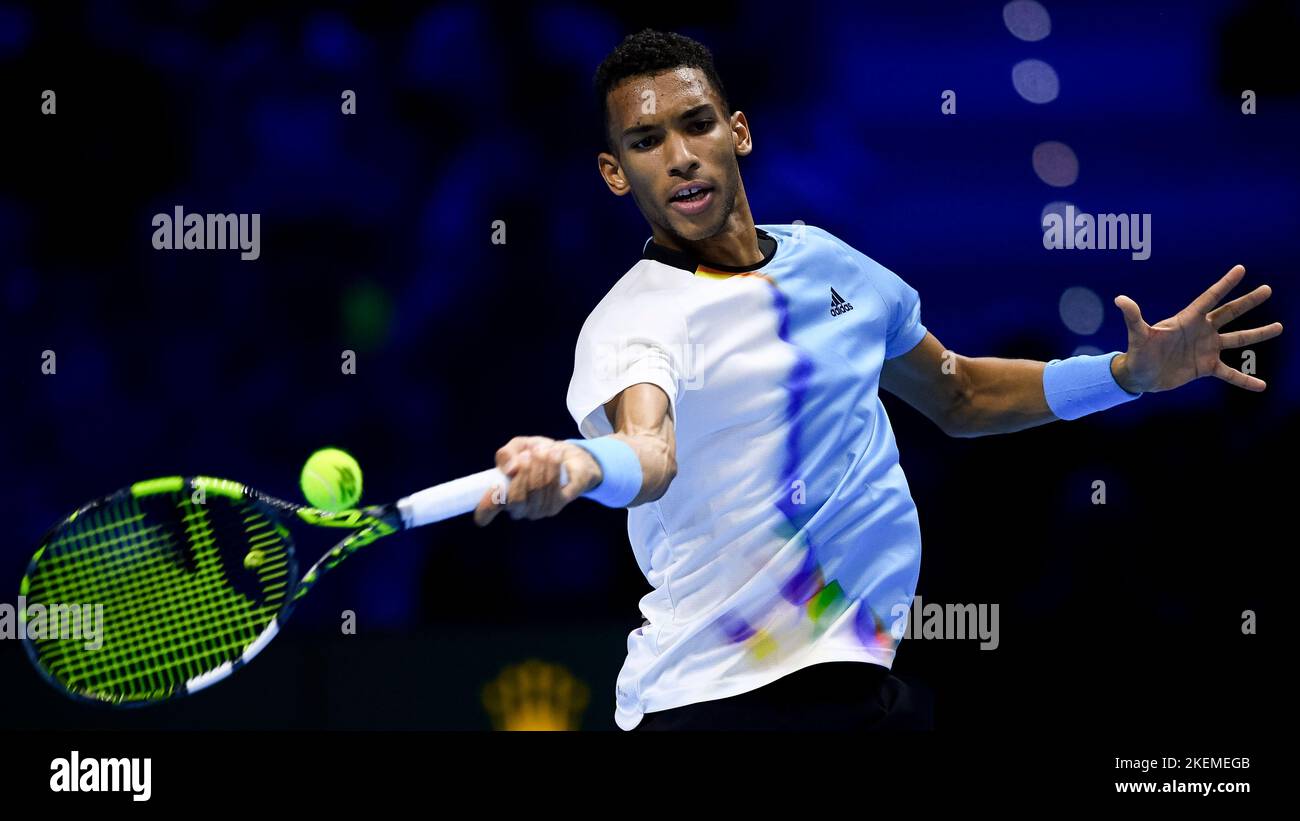 Felix auger aliassime forehand hi-res stock photography and images - Alamy
