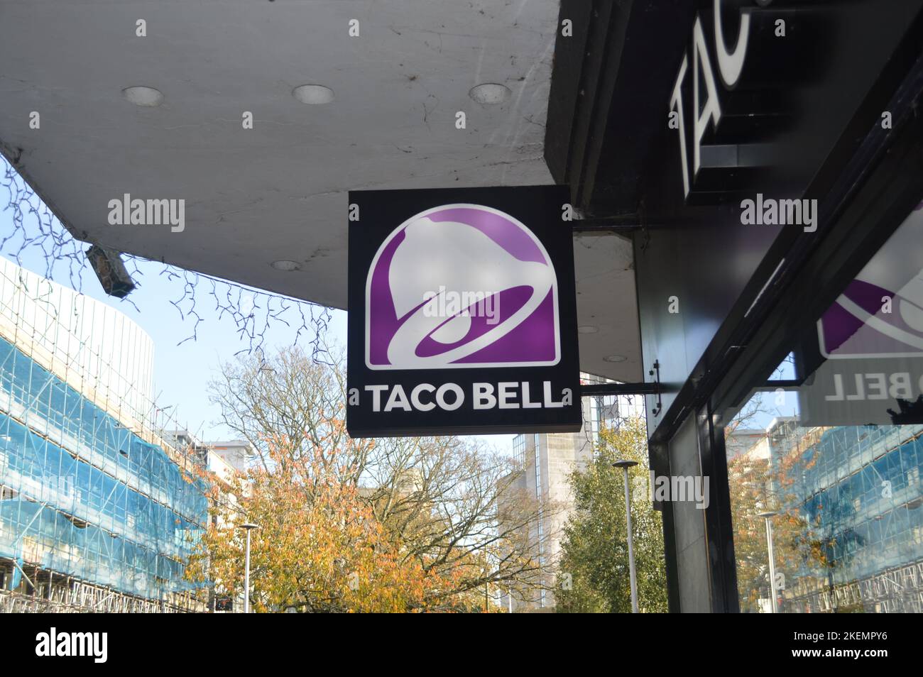 13th November 2022, Swansea, Wales, United Kingdom. Taco Bell signage on Oxford Street. Stock Photo