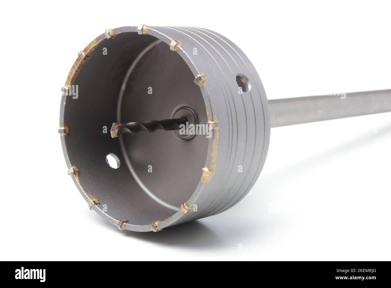 Hole saw with carbide tips for drilling holes in concrete and stone