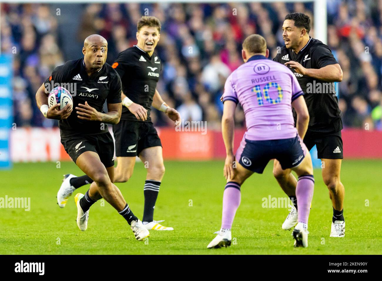 Edinburgh, Scotland, UK. 13th November 2022; Murrayfield Stadium, Edinburgh, Scotland: Autumn Series international rugby Scotland versus New Zealand; Mark Telea of New Zealand into contact Credit: Action Plus Sports Images/Alamy Live News Stock Photo