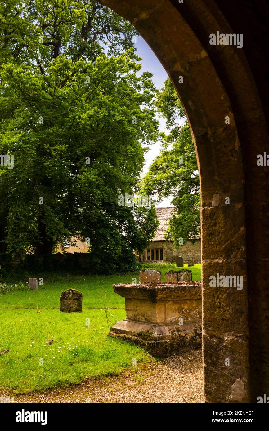 Mullioned windows of Grade II listed Church of St Paul in Broadwell