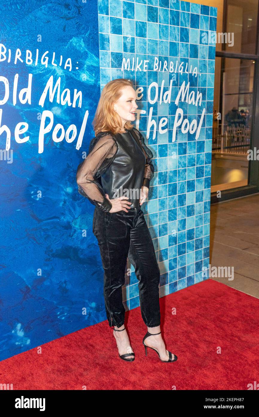 NEW YORK, NEW YORK - NOVEMBER 13: Kate Baldwin attends "The Old Man