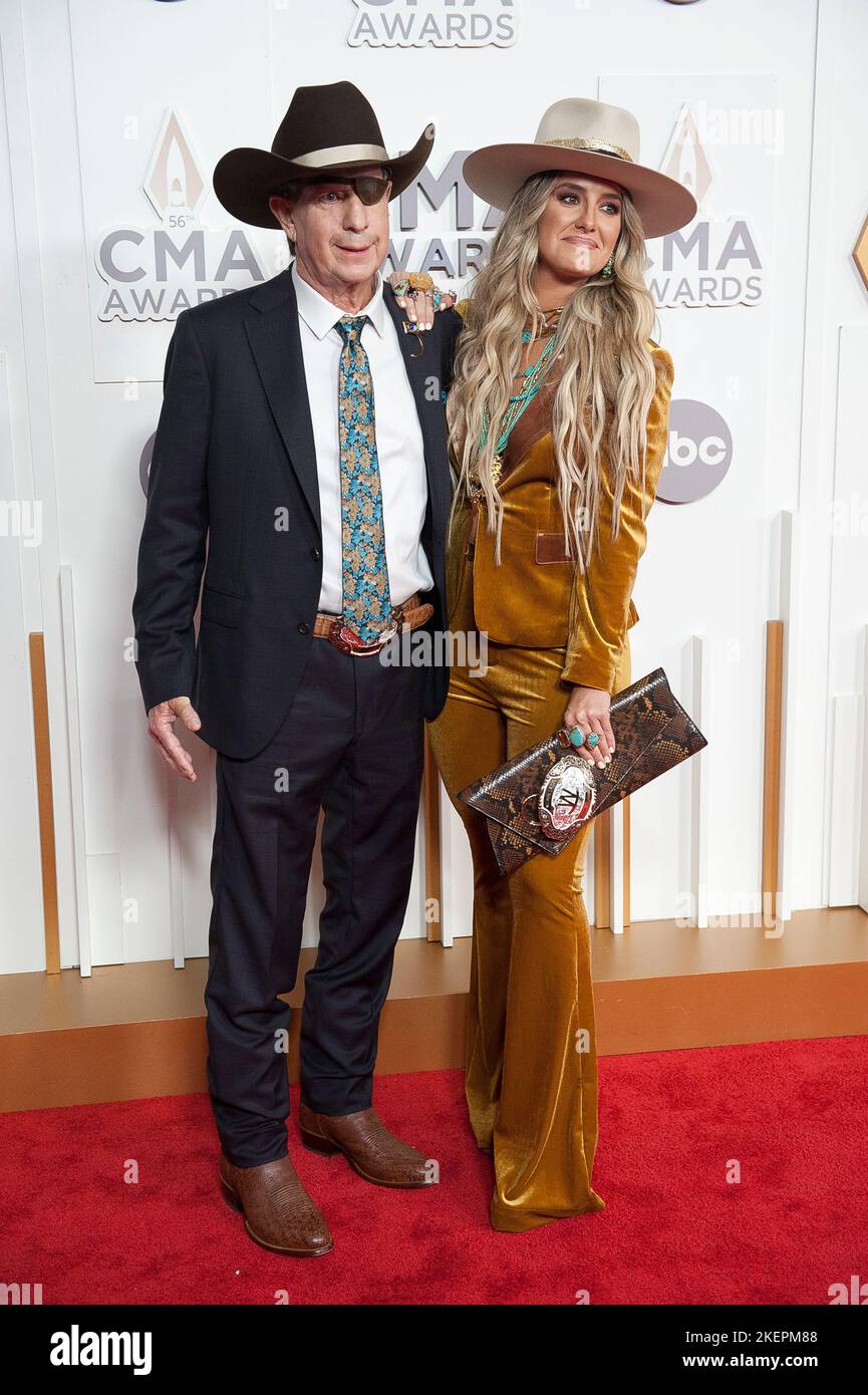 https://c8.alamy.com/comp/2KEPM88/nov-09-2022-nashville-tennessee-usa-lainey-wilson-arrives-at-the-56th-annual-cma-awards-that-took-place-at-the-bridgestone-arena-located-in-downtown-nashville-copyright-2022-jason-moore-credit-image-jason-moorezuma-press-wire-2KEPM88.jpg