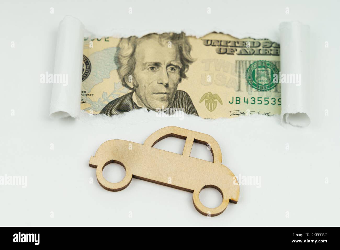 Hundred dollar bill in car hi-res stock photography and images - Alamy