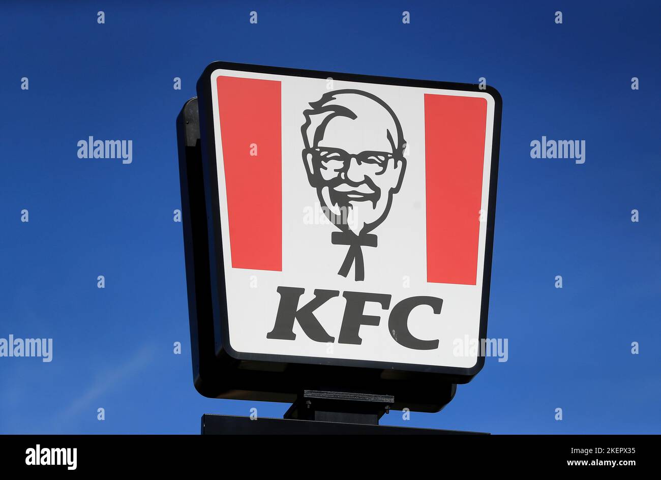 File photo dated 24/03/20 of a view of the sign at a KFC restaurant and drive-thru in Skegness, Lincolnshire. Fast-food chain KFC has pledged that a third of all its new staff by 2030 will be young people who have faced barriers to employment. Issue date: Monday November 14, 2022. Stock Photo