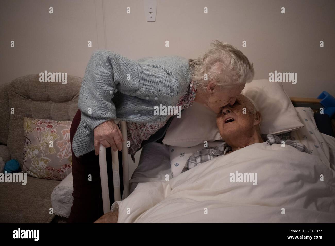 Elderly married couple both in their 80's together in a care home, England, United Kingdom Stock Photo