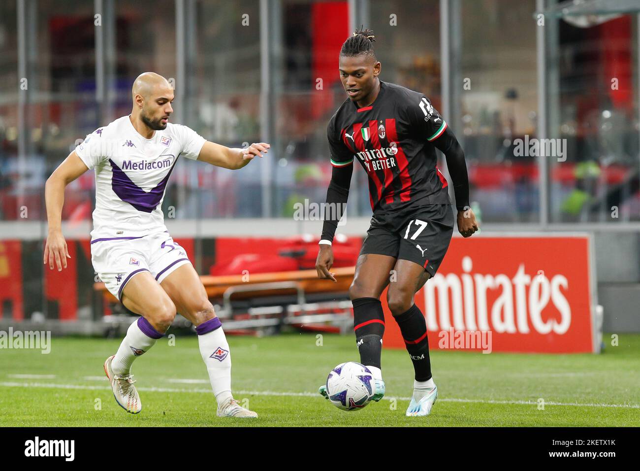 Breathtaking Leao Double Sends Milan Top With 2-1 Win Over Fiorentina Capture Concept Breathtaking Leao Double Sends Milan Top With 2-1 Win Over Fiorentina Capture Concept