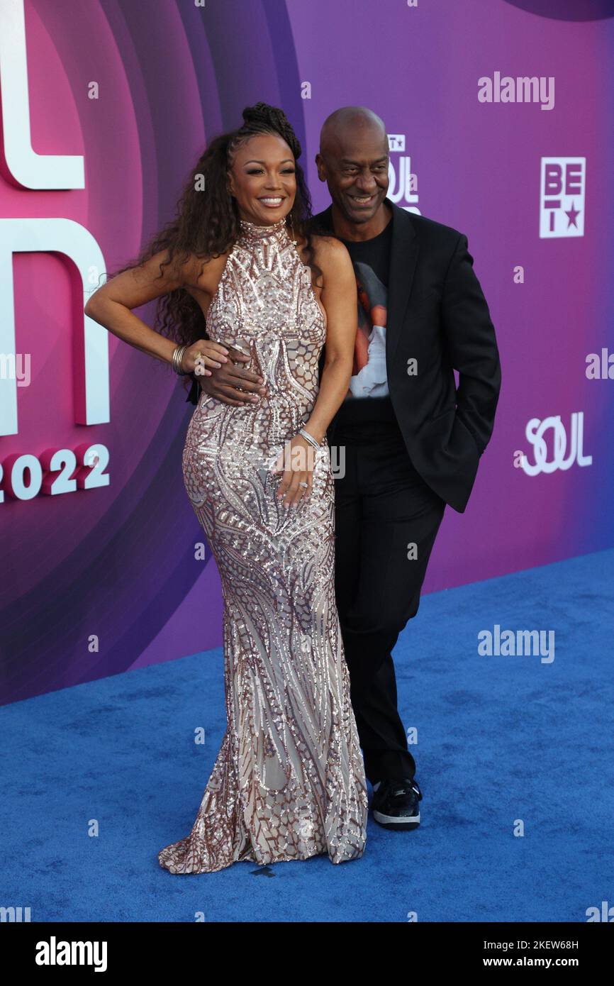 Las Vegas, NV, USA. 13th Nov, 2022. Chanté Moore, Stephen G. Hill at arrivals for Soul Train Awards 2022 - Part 2, Orleans Arena at Orleans Hotel and Casino, Las Vegas, NV November 13, 2022. Credit: JA/Everett Collection/Alamy Live News Stock Photo