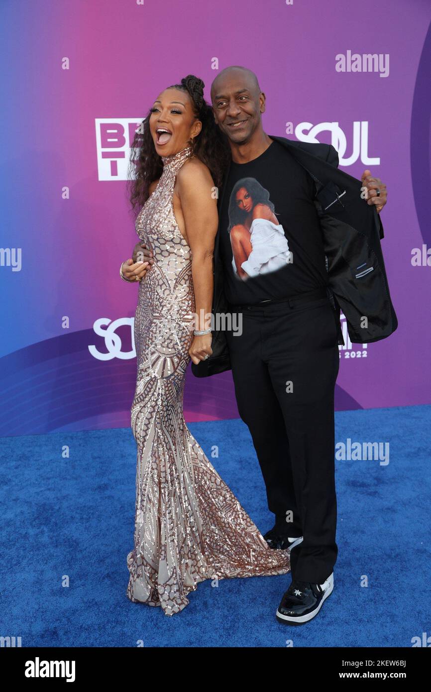 Las Vegas, NV, USA. 13th Nov, 2022. Chanté Moore, Stephen G. Hill at arrivals for Soul Train Awards 2022 - Part 2, Orleans Arena at Orleans Hotel and Casino, Las Vegas, NV November 13, 2022. Credit: JA/Everett Collection/Alamy Live News Stock Photo