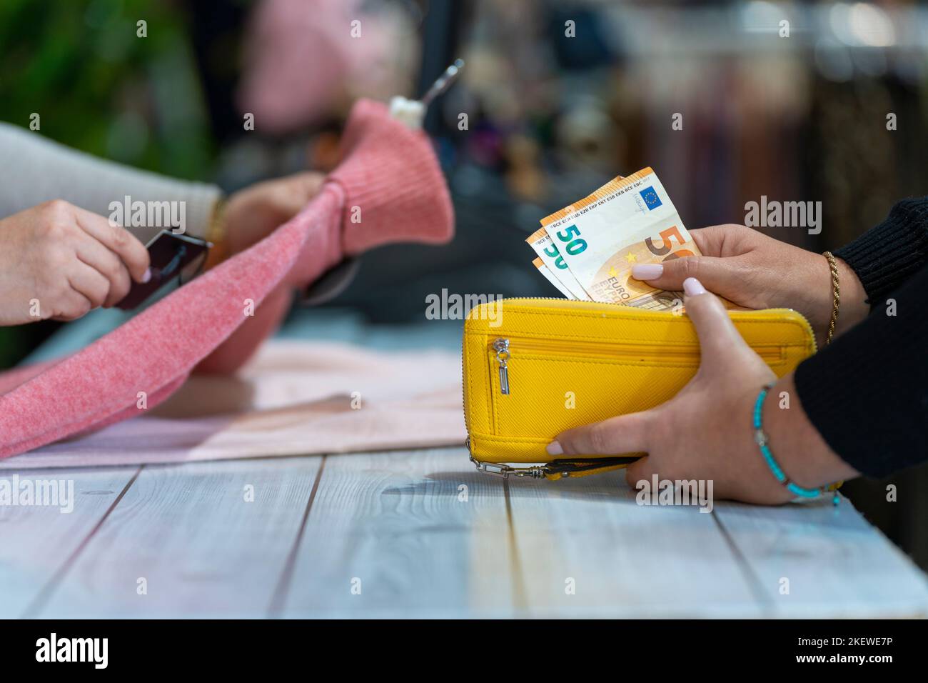 Customer and community fund hi-res stock photography and images - Alamy