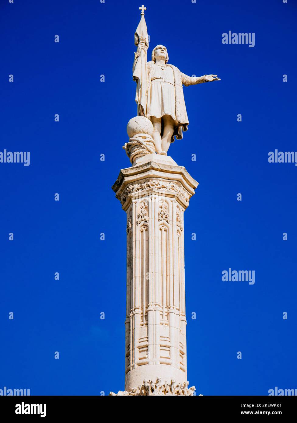 The Monument to Columbus, Monumento a Colón, is a monument in Madrid. It lies on the namesake square, the Plaza de Colón. The basement of the monument Stock Photo