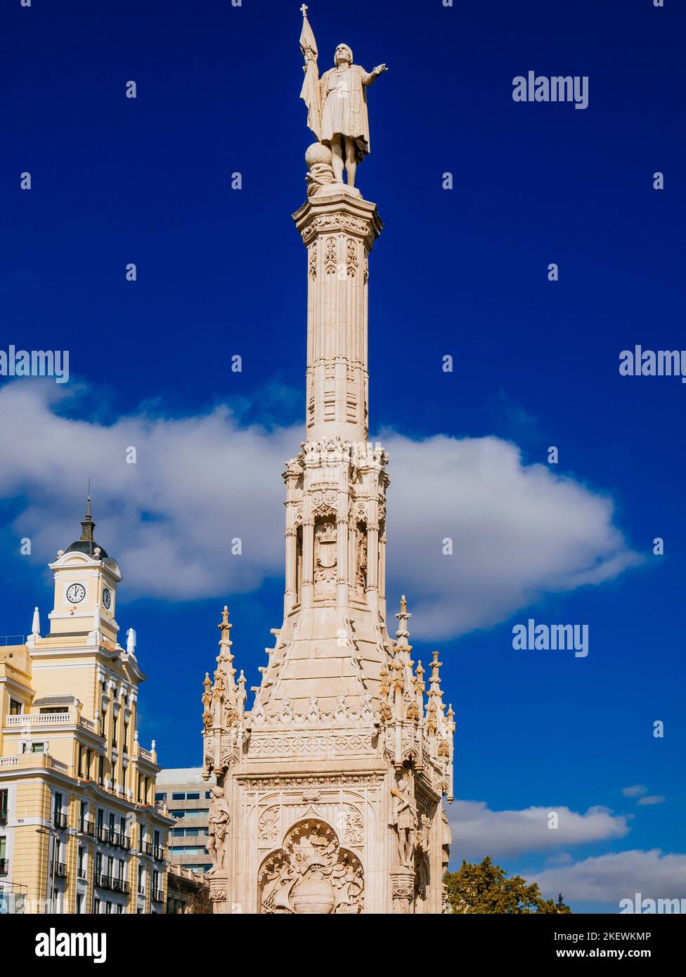The Monument to Columbus, Monumento a Colón, is a monument in Madrid. It lies on the namesake square, the Plaza de Colón. The basement of the monument Stock Photo