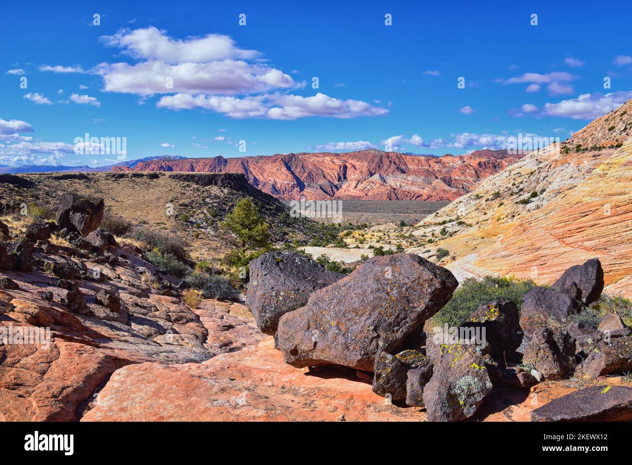 Snow Canyon Views from Jones Bones hiking trail St George Utah Zion’s ...