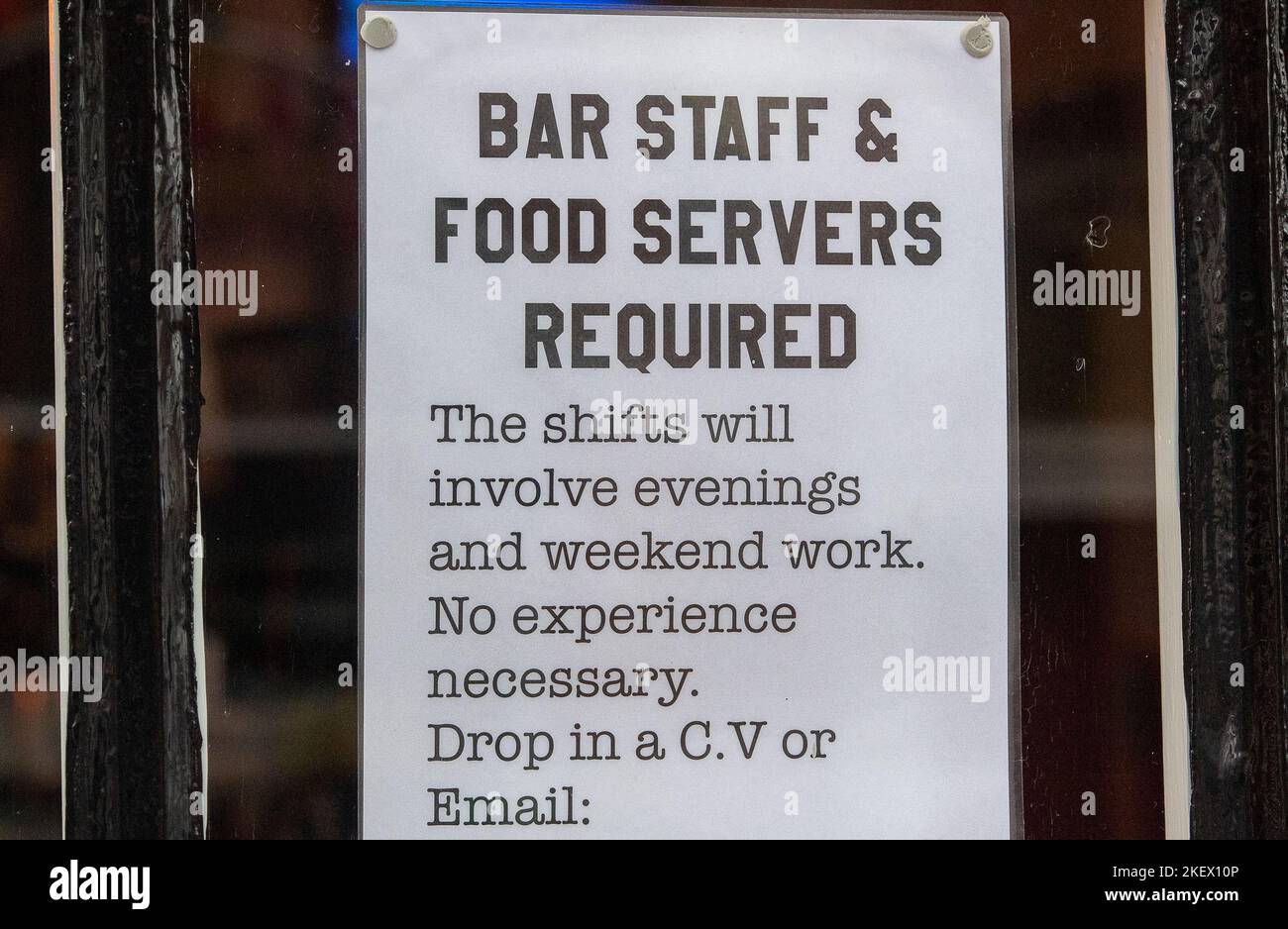 Eton, Windsor, Berkshire, UK. 14th November, 2022. An advert in a pub window for bar staff and food severs as pubs continue to struggle to find staff despite the cost of living crisis. Credit: Maureen McLean/Alamy Live News Stock Photo