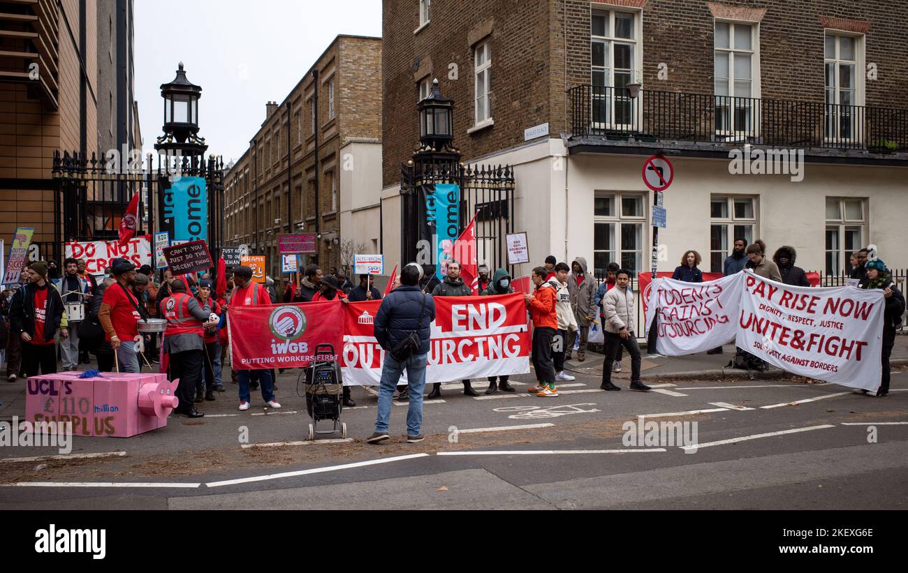 Outsourced workers protest at UCL in fight for dignified pay and end to exploitative outsourcing, London, November 2022. Stock Photo