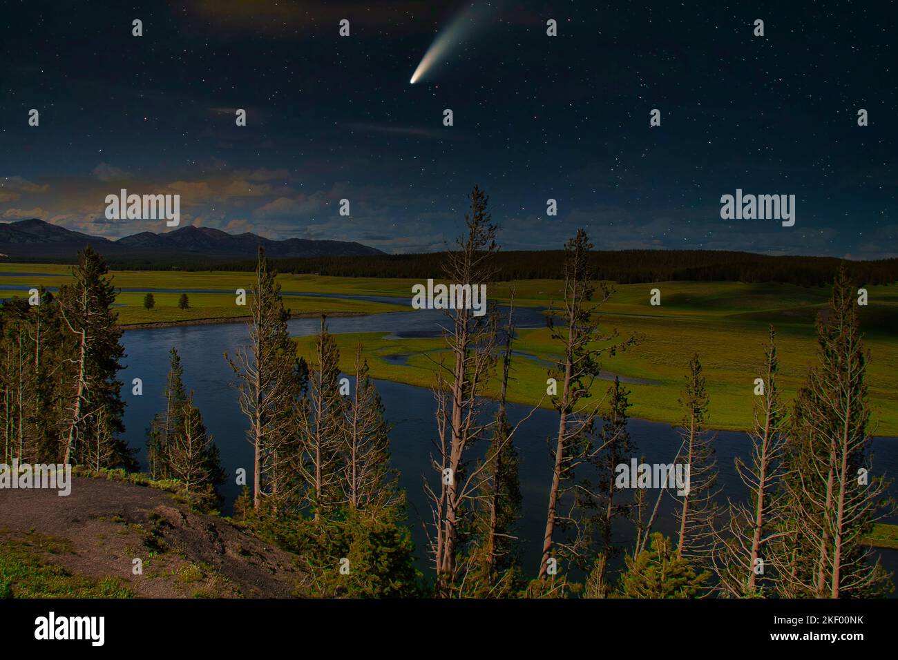 Summer landscapes hi-res stock photography and images - Alamy