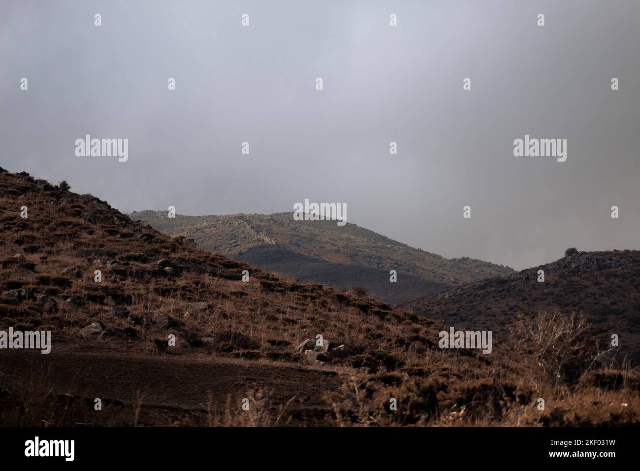 Lake kari aragats armenia hi-res stock photography and images - Alamy