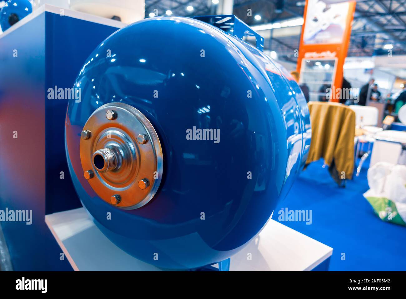 Diaphragm pump hires stock photography and images Alamy