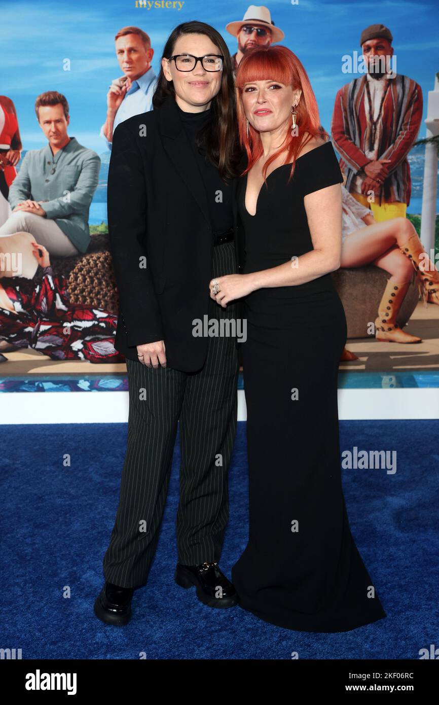 Los Angeles, California, USA. 14th Nov, 2022. Clea DuVall, Natasha Lyonne. Premiere Of "Glass