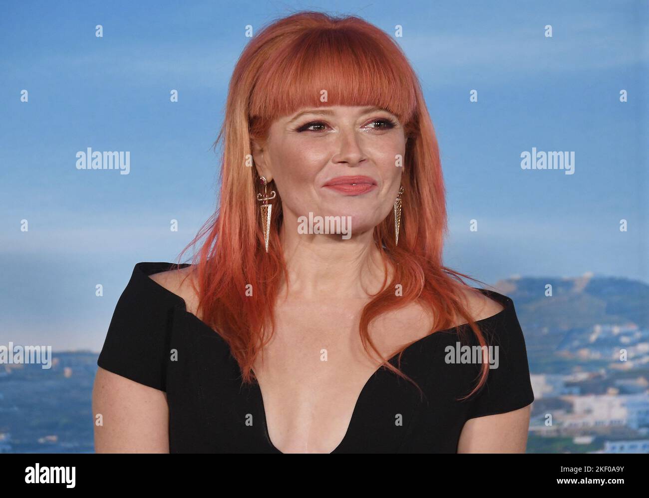 Natasha Lyonne arrives at the GLASS ONION A KNIVES OUT MYSTERY