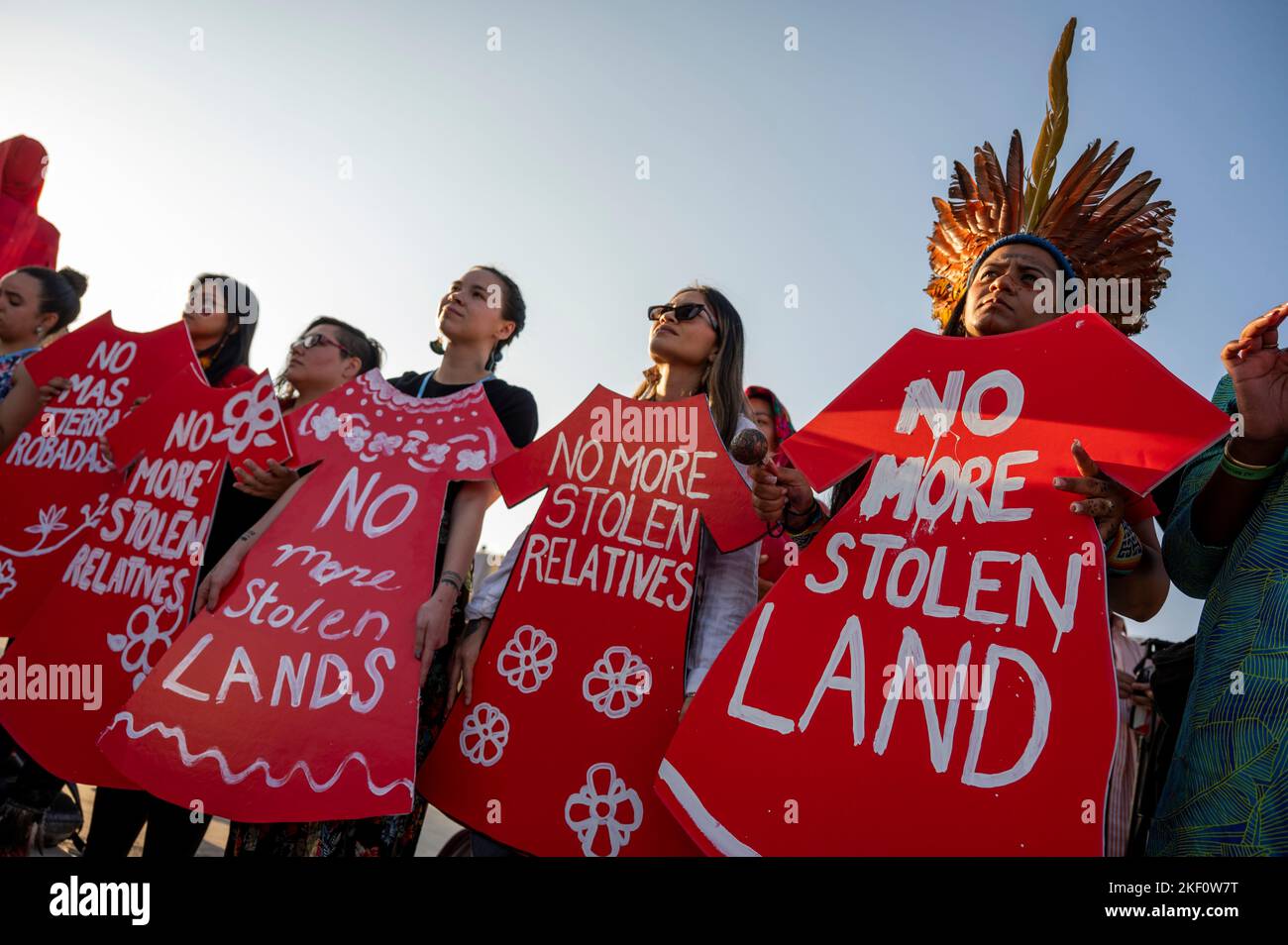 Scharm El Scheich, Egypt. 15th Nov, 2022. Indigenous people from