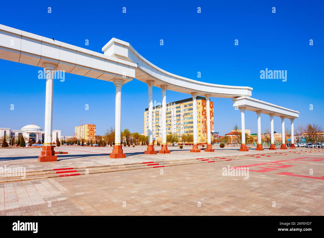 Arch at the Independence square or Mustaqillik Maydoni in Nukus city in Karakalpakstan region of Uzbekistan Stock Photo