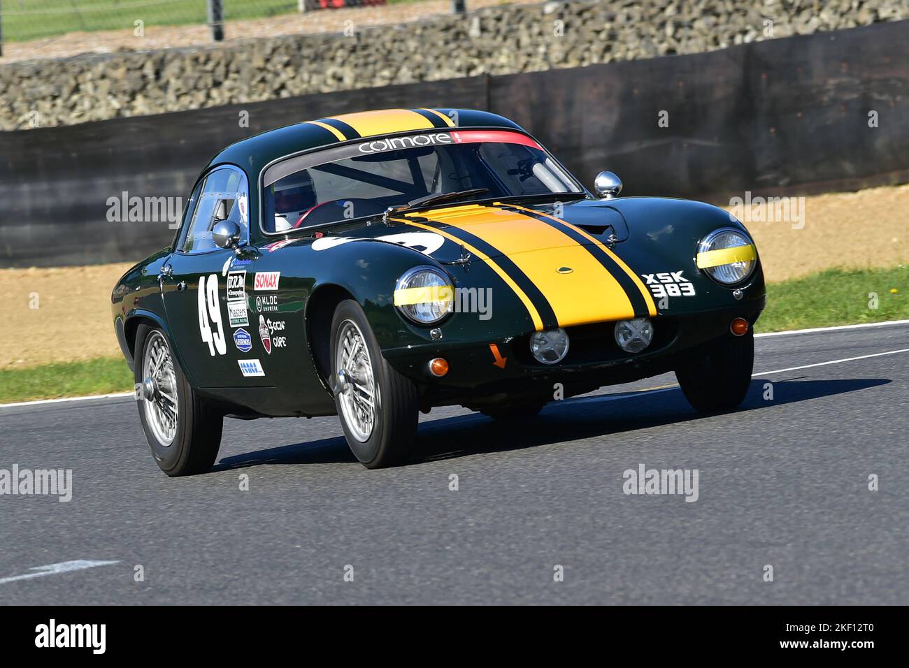 Robert Ingram. Iain Rowley, Lotus Elite S2, Gentlemen Drivers Pre-66 GT Cars, a ninety minute two driver race featuring GT cars, many of which would h Stock Photo