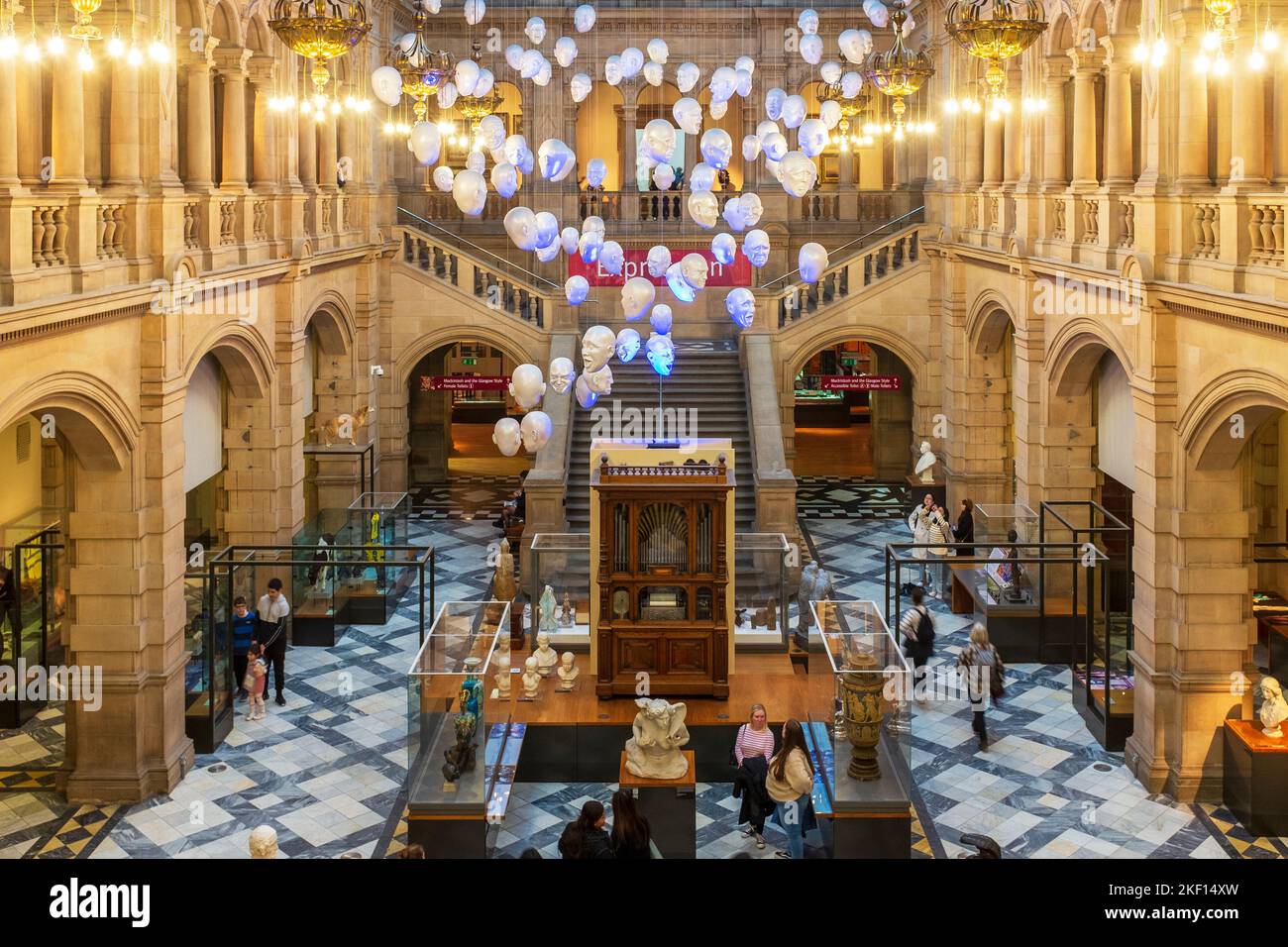 Hanging Heads Art Exhibition In One Of The Foyers Of Kelvingrove Art hanging-heads-art-exhibition-in-one-of-the-foyers-of-kelvingrove-art