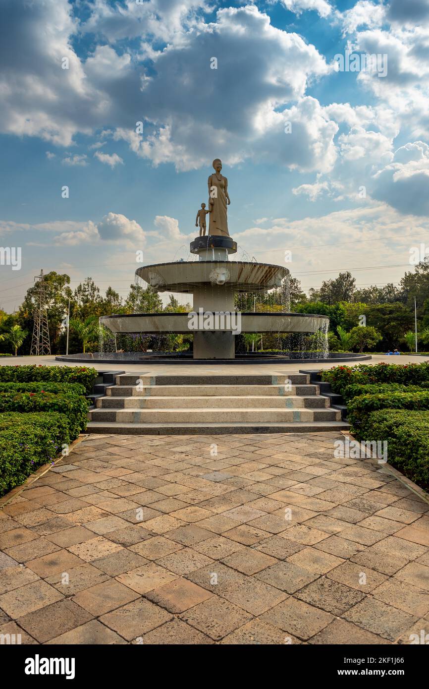 Kigali, Rwanda - August 19 2022: A fountain in the middle of Kigali Roundabout - a no-car zone and popular hang-out spot in the city. Stock Photo