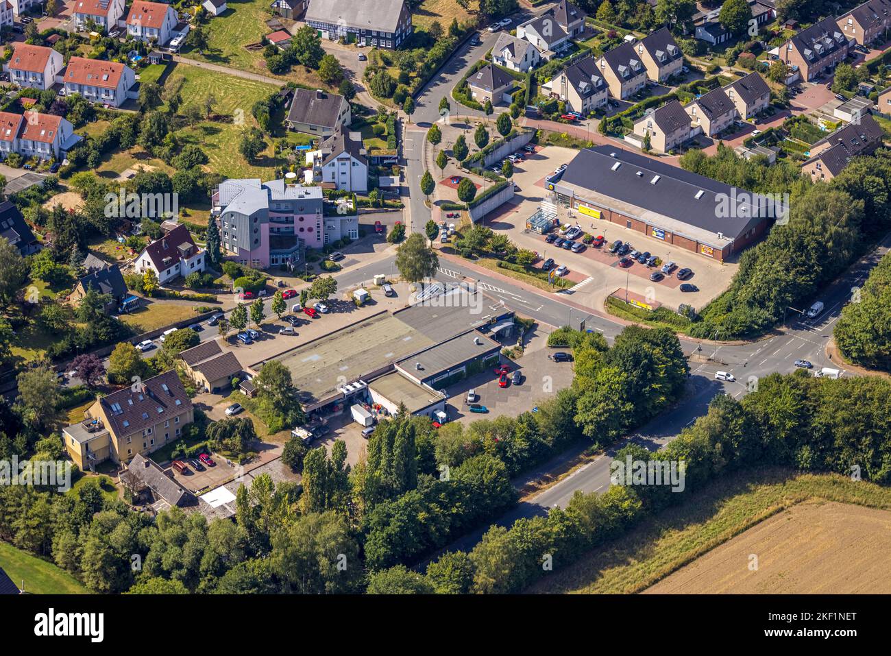 Edeka supermarket and lidl supermarket hires stock photography and