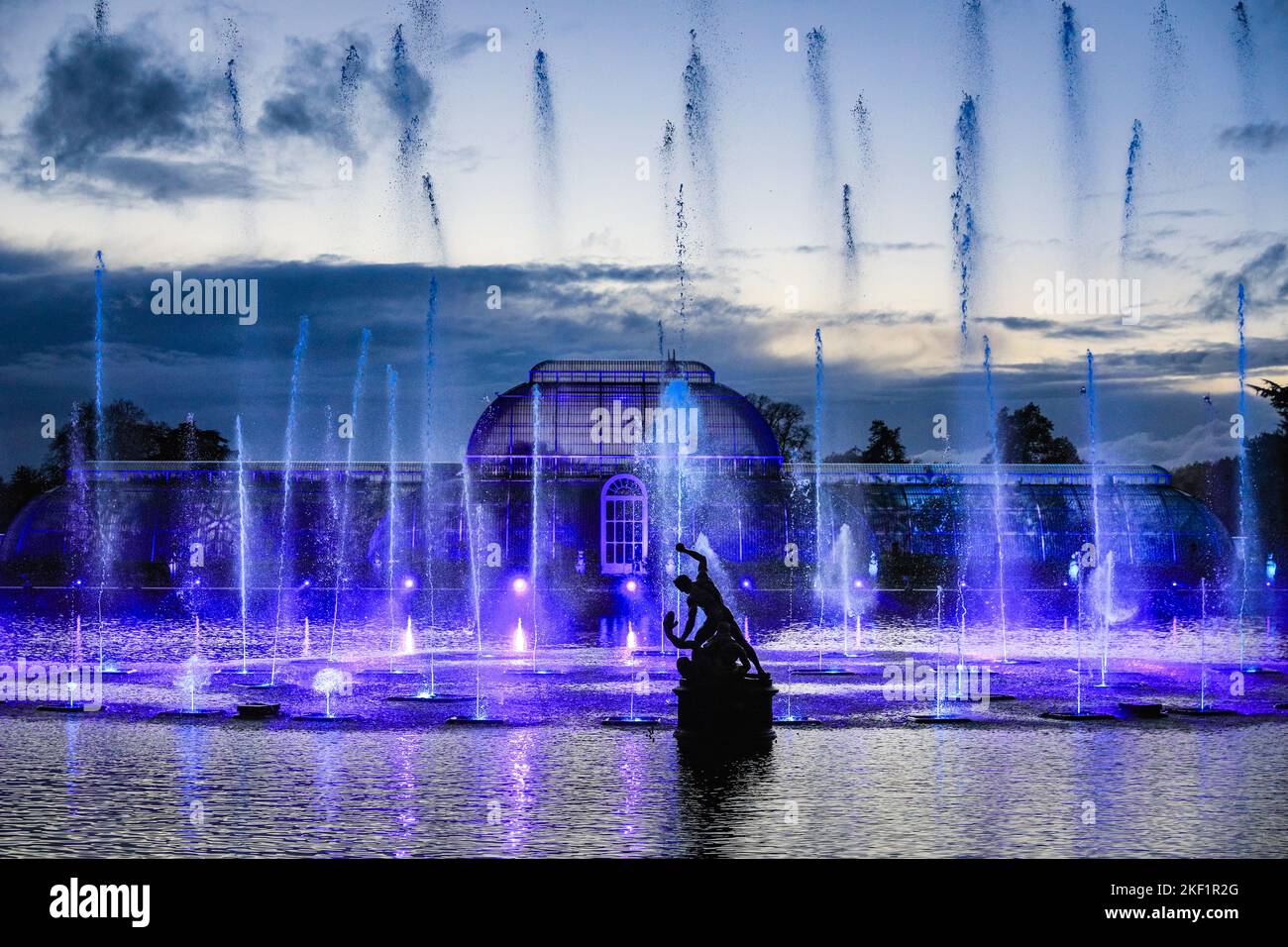Kew gardens lights show hires stock photography and images Alamy