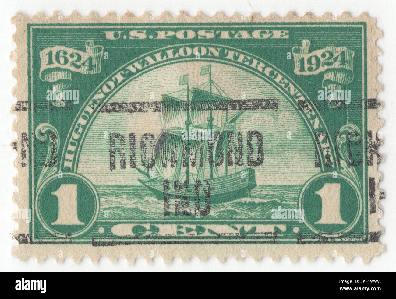 USA - 1924 May 1: An 1 cent dark green postage stamp depicting the sailing ship “New Netherland”. Huguenot-Walloon Tercentenary Issue. Settling of the Walloons and in honor of the Huguenots. It marks the 300th anniversary of the voyage of the Nieuw Nederlandt which landed in the New York area in 1624. Many of the passengers were Huguenots from France or Walloons from what is now Belgium; they became early settlers of New York State and the surrounding area Stock Photo