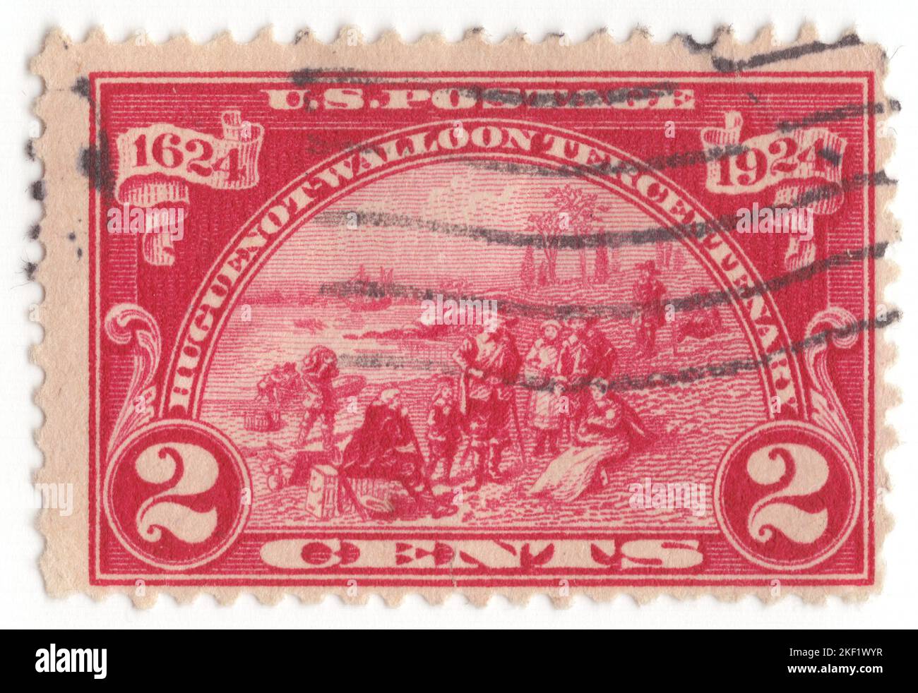 USA - 1924 May 1: An 1 cent dark green postage stamp depicting 'Walloons landing at Fort Orange'. Walloons from the south of Belgium had been persecuted for their Protestant beliefs. Huguenot-Walloon Tercentenary Issue. Settling of the Walloons and in honor of the Huguenots. It marks the 300th anniversary of the voyage of the Nieuw Nederlandt which landed in the New York area in 1624. Many of the passengers were Huguenots from France or Walloons from what is now Belgium; they became early settlers of New York State and the surrounding area Stock Photo