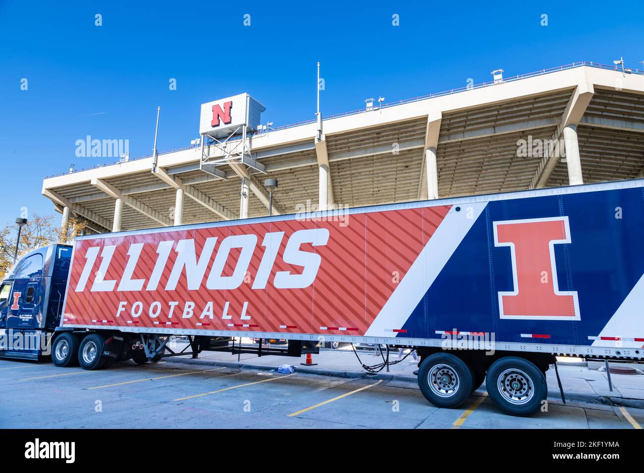 Lincoln ne october 2022 the university of illinois football team