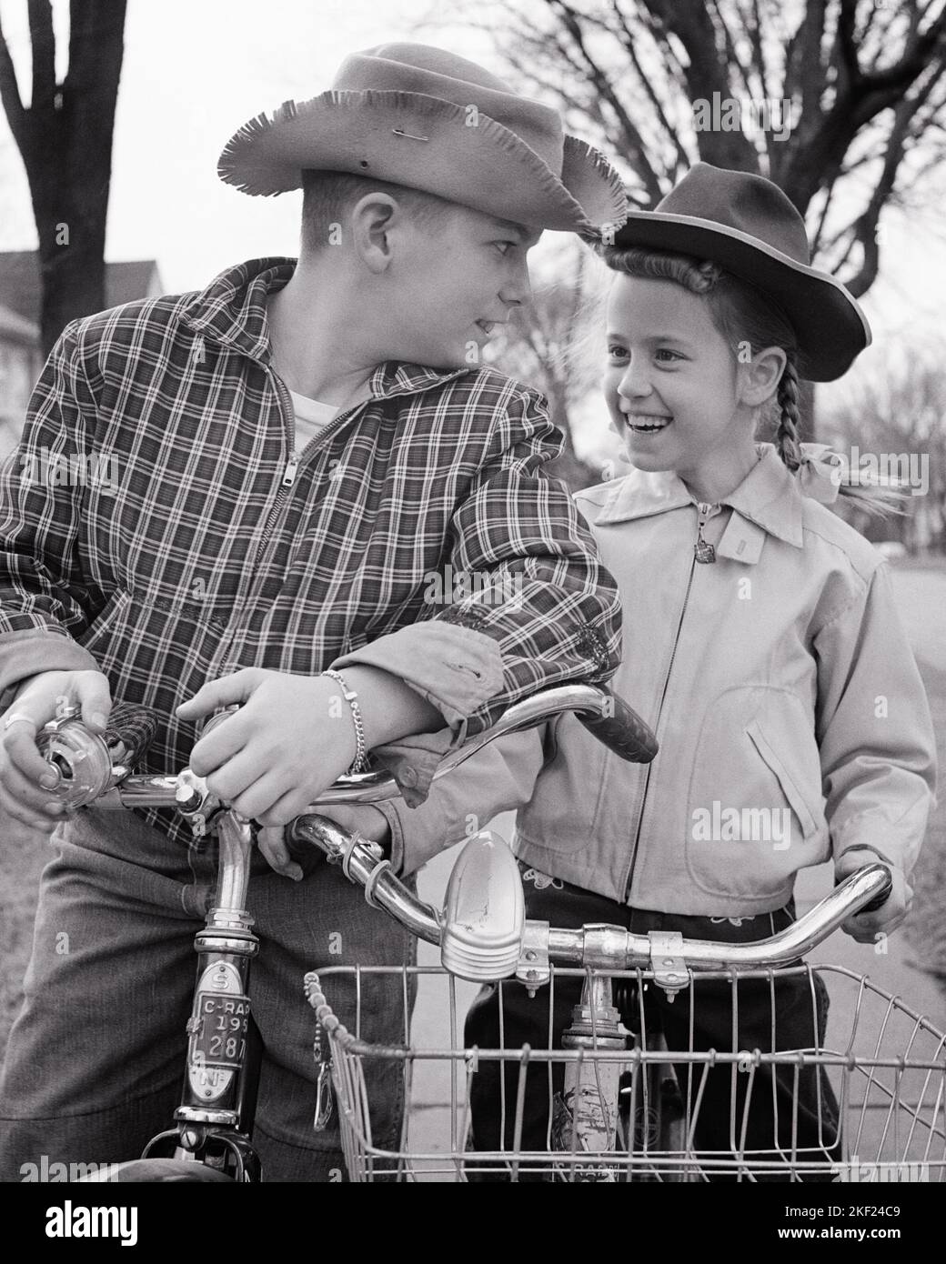 Teen boy cowboy hat hi res stock photography and images Page 3 Alamy