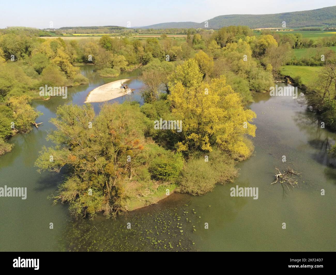 Die Ognon, einer der wildesten Flüsse von Frankreich, durchfliesst die Franche-Comté Stock Photo
