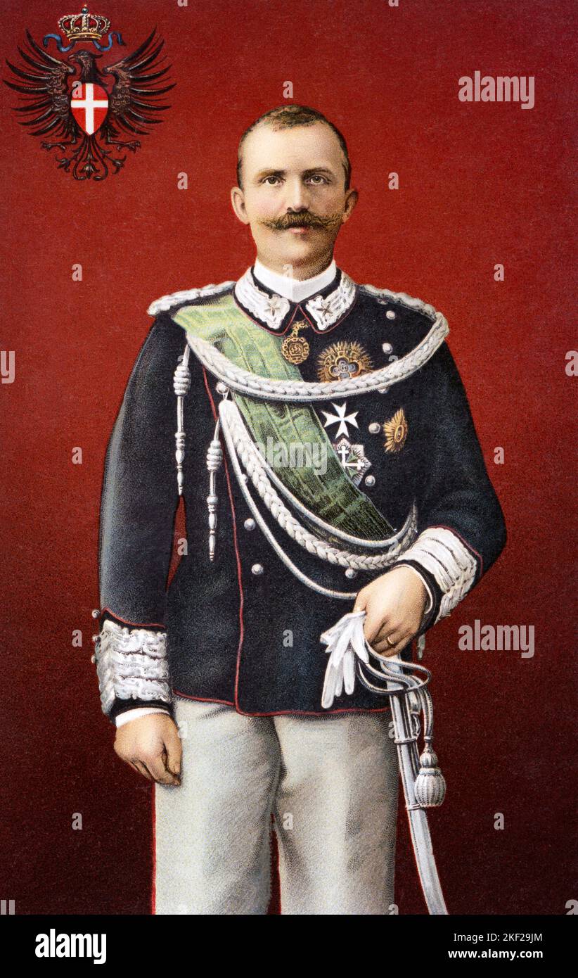 1900s PORTRAIT OF VITTORIO EMANUELE III KING OF ITALY AT AGE 30 HIS SUPPORT OF BENITO MUSSOLINI LET TO ABOLISHMENT OF MONARCHY - ka9453 HAR001 HARS HIS MUSTACHES LEADERSHIP MEDALS WORLD WARS ITALY WORLD WAR WORLD WAR TWO WORLD WAR II FACIAL HAIR OCCUPATIONS POLITICS MONARCH DERIVATIVE III POSTCARD SUPPORT WORLD WAR 2 COAT OF ARMS LET MID-ADULT MID-ADULT MAN MONARCHY SASH WORLD WAR ONE WW1 CAUCASIAN ETHNICITY HAR001 KINGS OLD FASHIONED Stock Photo