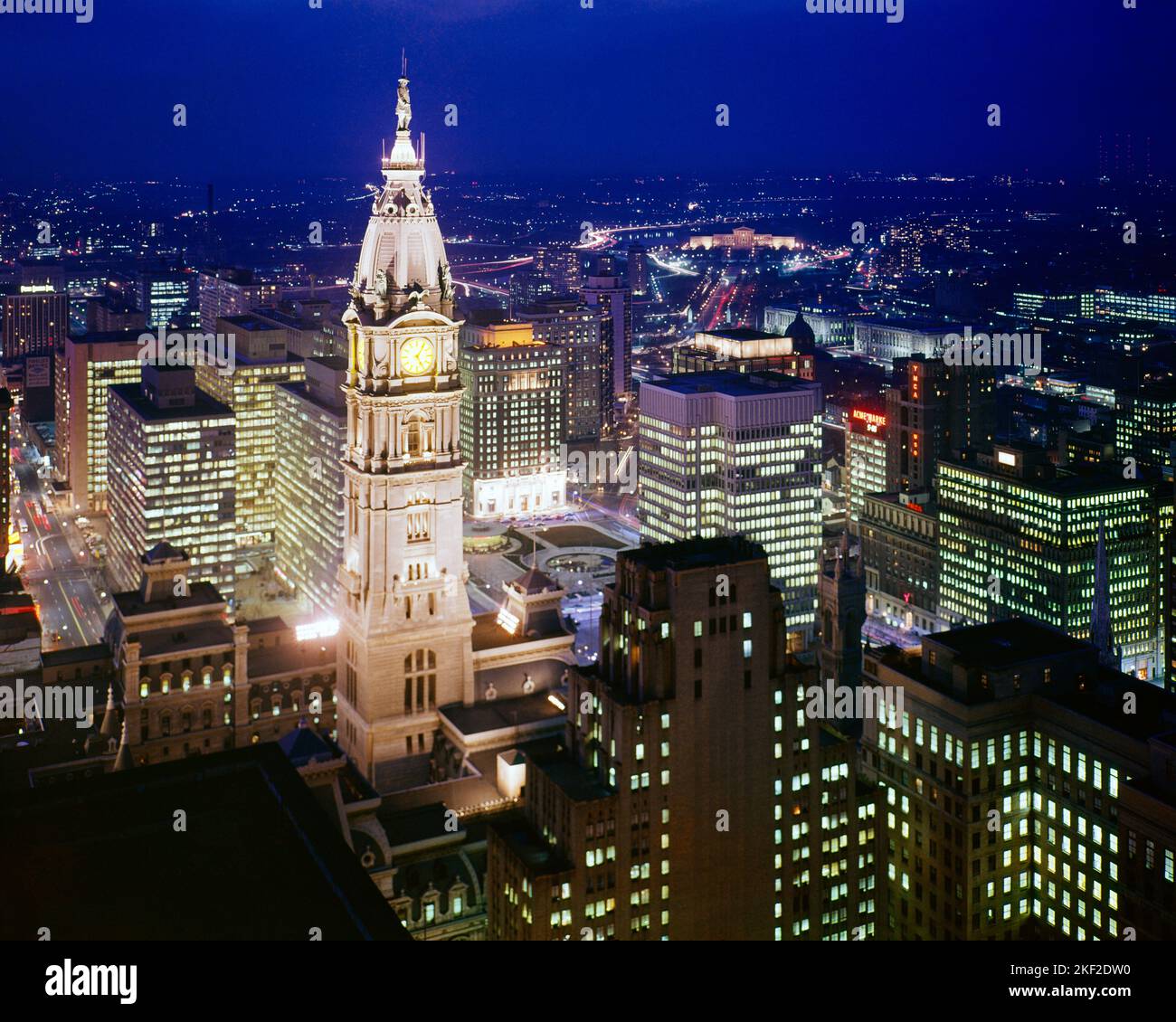 Downtown philadelphia 1960s hires stock photography and images Alamy