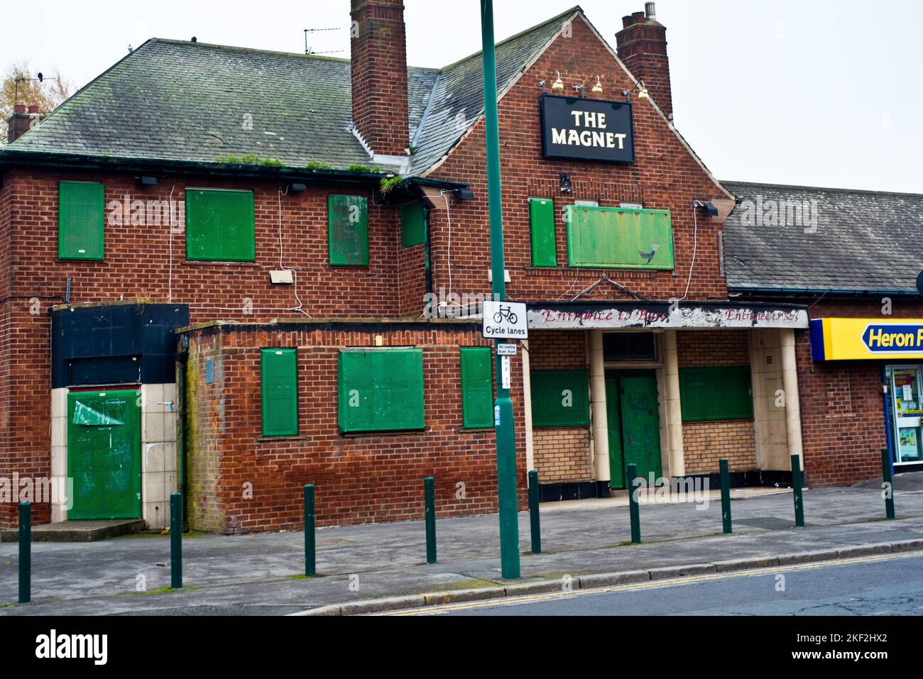 The Magnet Pub closed, Grangetown, Cleveland, England Stock Photo