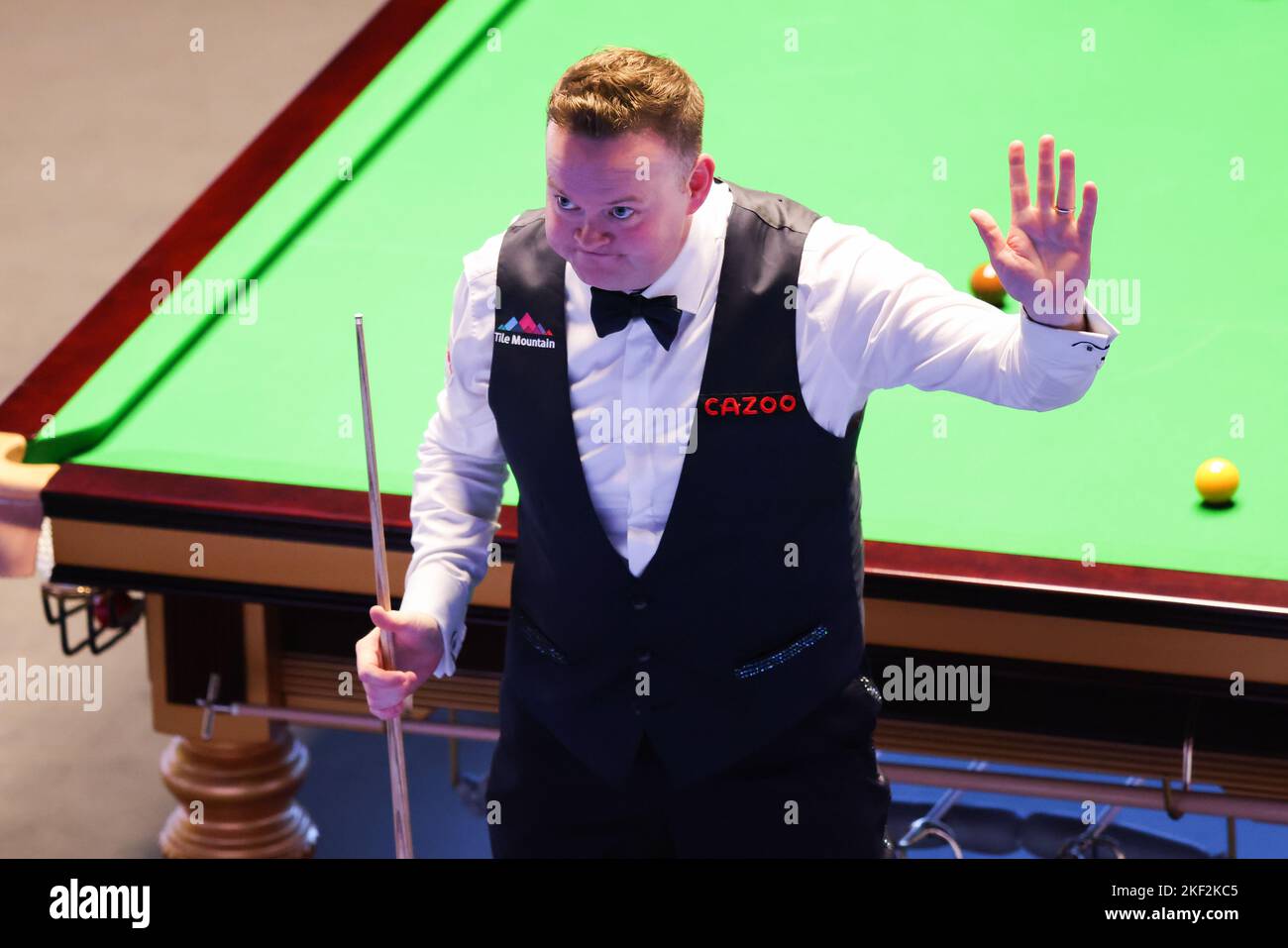 England’s Shaun Murphy celebrates victory on day four of the Cazoo UK Snooker Championship at