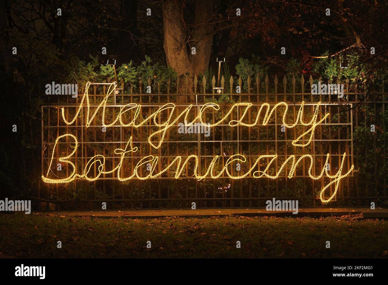 Warsaw, Poland. 15th Nov, 2022. The entrance to the botanical garden is